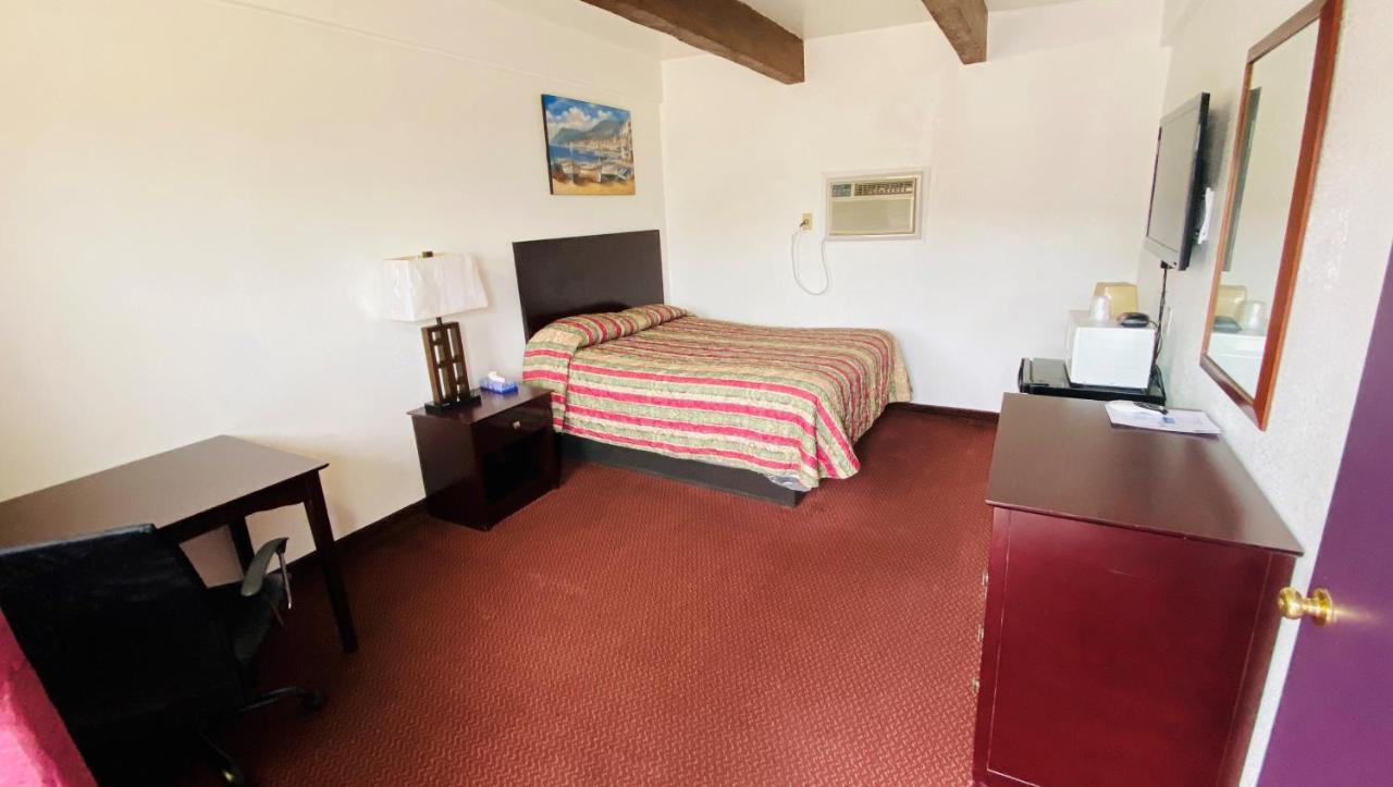 Budget Inn & Suites Freer Dış mekan fotoğraf